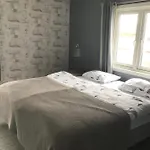 Laukvika Rorbuer Laukvik