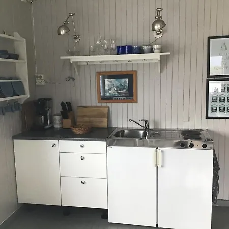 Laukvika Rorbuer Apartment